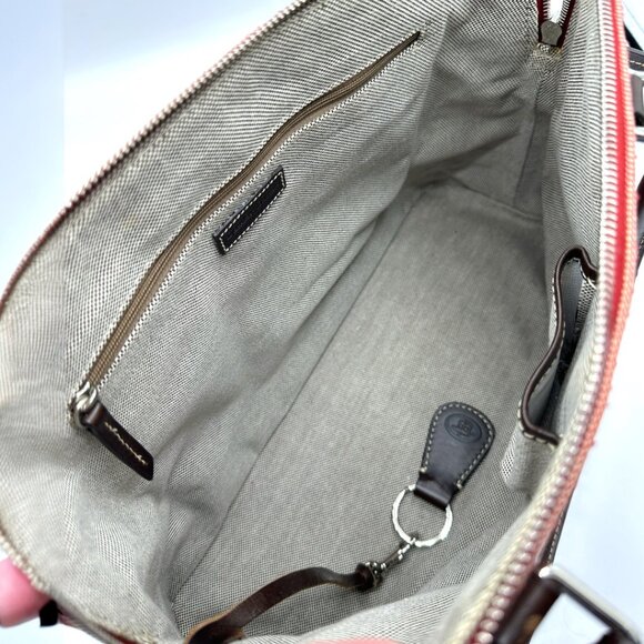 💰 Vintage Dooney & Bourke Domed Crest Canvas/Leather Satchel + Key Fob - Picture 13 of 15